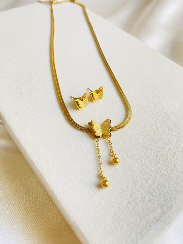 Butterfly Necklace With Tops - Image 5